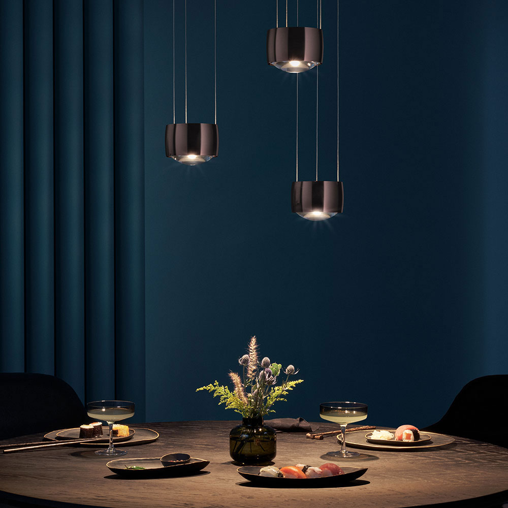occhio sento sospeso bei lampenonline.de - Mit einer klaren Linienführung, tollen Features und spürbarer Qualität schmiegen sich die Sento sospeso Pendelleuchten in die Herzen von Leuchtenliebhabern. 
