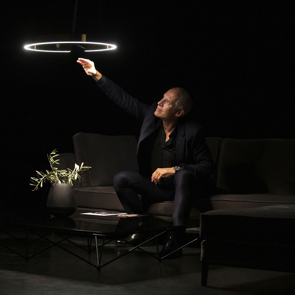 Occhio - perfekte Lichttechnik. Die technologischen Innovationen von Occhio setzen neue Maßstäbe in der Lichtgestaltung.