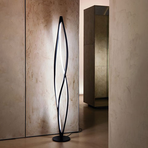 Stehleuchten in vielen Größen und Varianten auf lampenonline.de entdecken